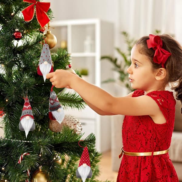 4 st tomtar julgran hängande prydnader handgjorda svenska