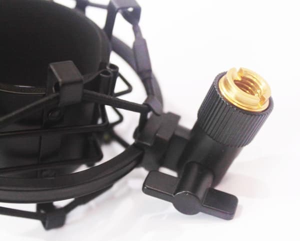 Sort universelt mikrofonstativ til kondensatormikrofoner med stor diameter 48-51 mm