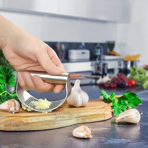 Pakke med 1 stk., professionel hvidløgspresser i rustfrit stål, vi