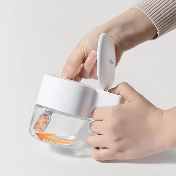 Automatic Opening Spice Jar with Spoon and Airtight Lid, 250ml Spice Container for Salt and Sugar Moonlight White moonlight white