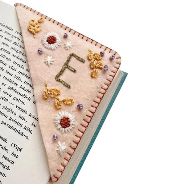 Personalized Name Bookmark, Bookmark for Her, Gift for Book Lovers