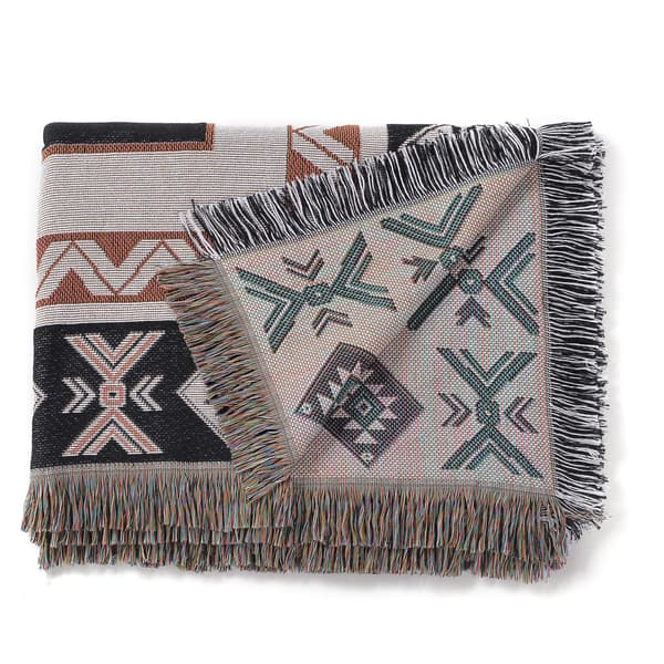 1 pc 160x130cm knitted black throw blanket decorated with fringes