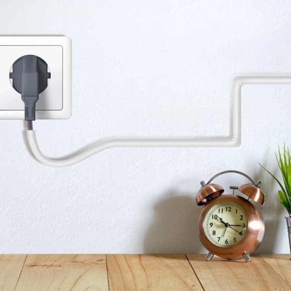 Self-adhesive cable organizer, flexible, paintable cable hider for TV and speaker cables, white, 6 meters