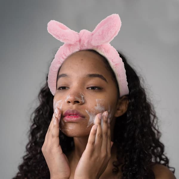 Makeup hårbånd til ansigtsvask, lyserødt genanvendeligt brusehårbånd med sløjfe, elastisk bøjle til kvinder, spa, hudpleje