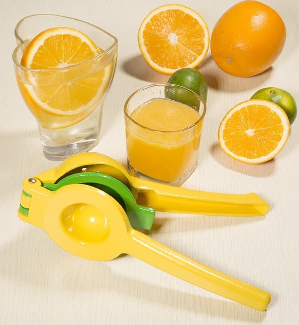 Citronpress - 2 i 1 Metall Citruspress, solid design, korrosionsskydd, halkskydd, diskmaskinsäker, pressar snabbare och mer effektivt