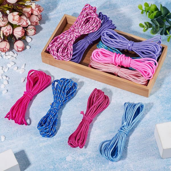 12 st 48 m pärlband i polyester 2 mm färgglad spandex