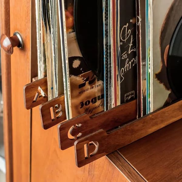 Vinylpladeinddelere 26 stk LP alfabetiske A-Z træinddelere