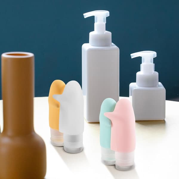 4 stk reiseklemmeflaskesett 90 ml påfyllbare toalettartikkeldispensere for balsam og lotion utendørs campingbruk PE PP-materiale