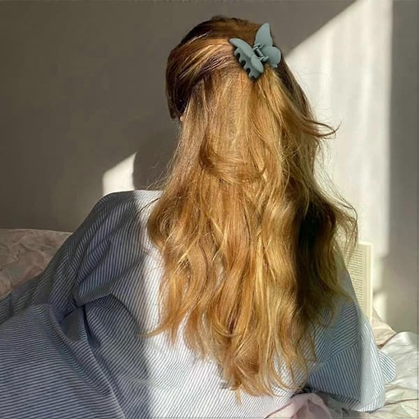4 stk. Håraccessories med sommerfugle, 2,7\" hårklemmer, mat medium, til kvinder