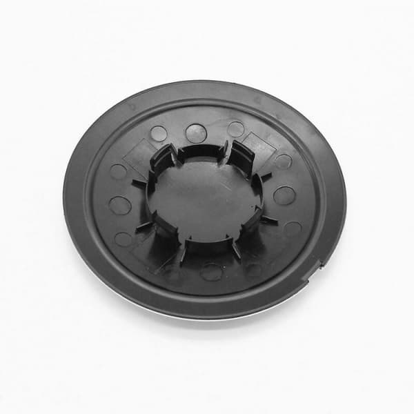 4 kpl pölykapseleita 133mm Fiat 500 pölykapselit hopea