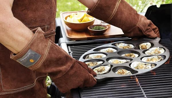 Støpejerns Østers Grillpanne | 12-Hulls Design for Jevn Varmefordeling & Grilling
