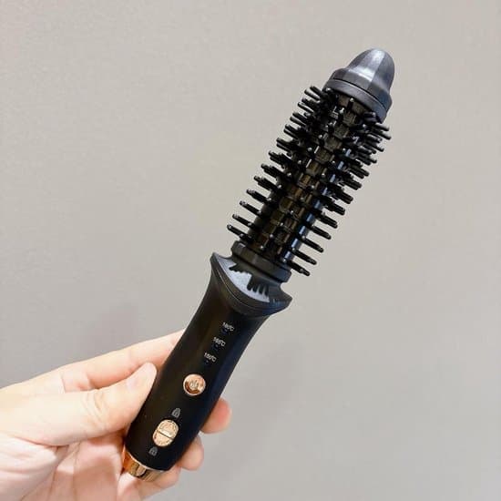 Ledningsfri Varmebørste - Mini Krøllebørste - Hurtig Hårstyling - Genopladeligt Kompakt Design - 22,5 cm Længde - Sort