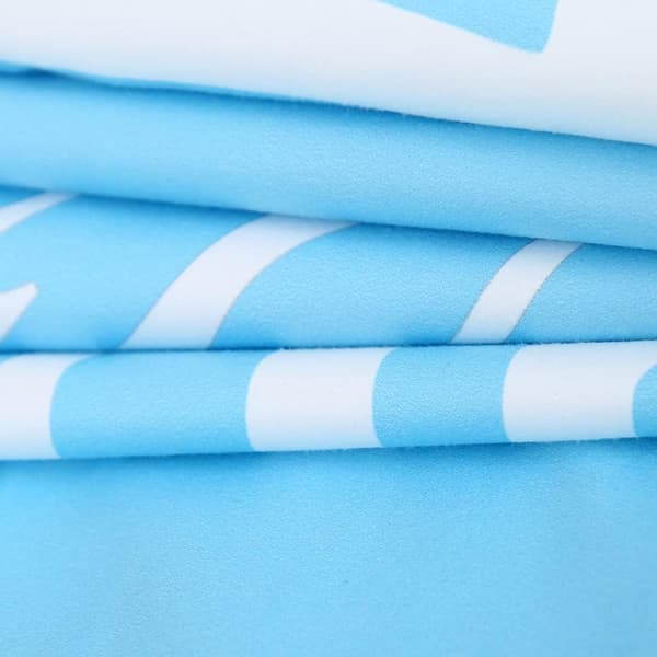 Ultralet og bærbar absorberende mikrofiber strandhåndklæde (