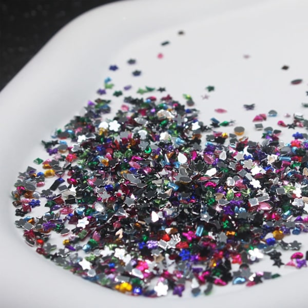 2000 stk Farverige Rhinestones Neglekunst Charms Multi Form Krystal Flade Bag Negle Stene 3D Mini Hjerte Stjerne Blomst Negle Diamanter Kawaii Negle Håndværk Acryli