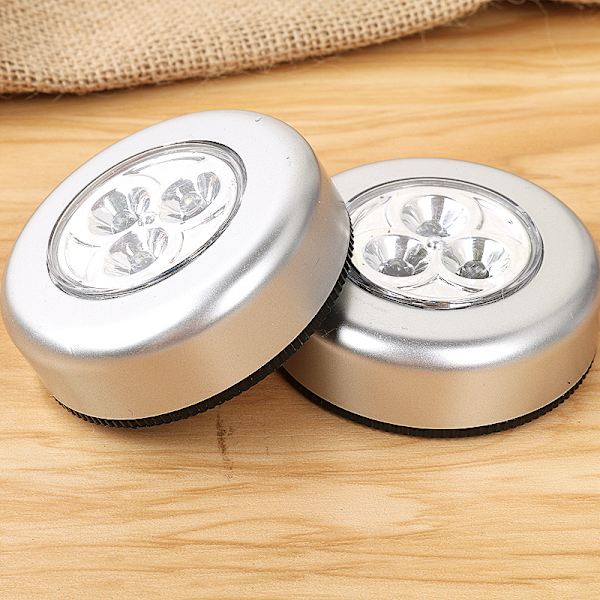 2 kpl Luovat pyöreät kosketusvalot 3LED3 auton painonappivalaimet rytmivalot sm