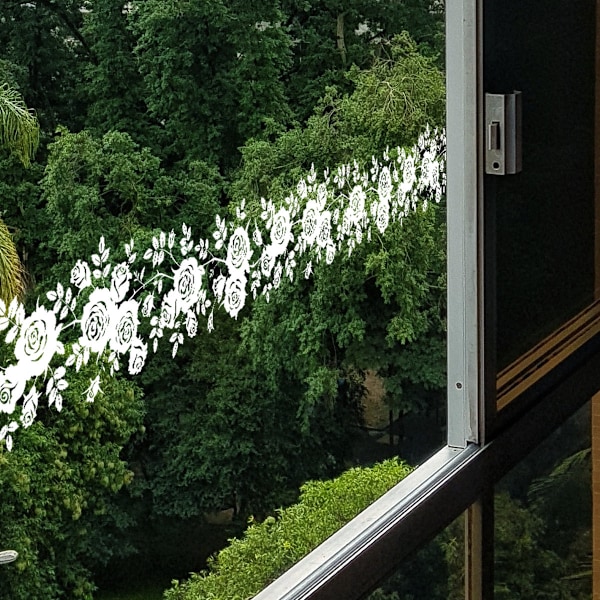 Havsfönsterklistermärken - 2 Fantastiska Dekorativa Vita Blommor Rattan