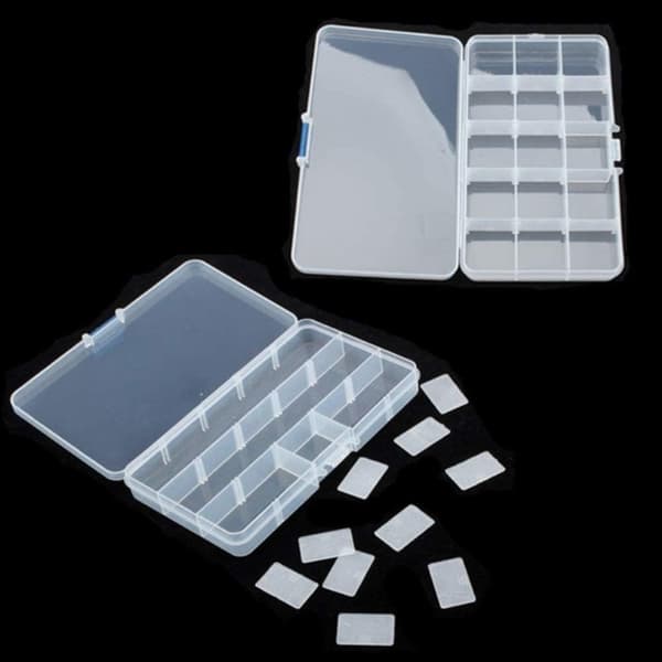 Plastboks for smykker med 15 justerbare rom