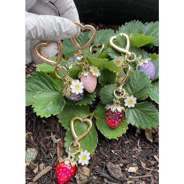 Søt Jordbær Nøkkelring, Veske-Smykker, Kawaii Hjerte Blomst Daisy Nøkkelringer Tilbehør Dekor for Jenter Veske Gave