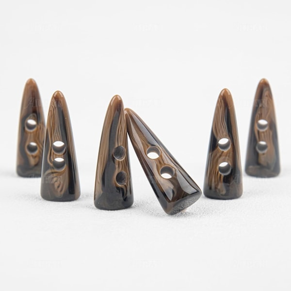 10-pakning Resin Knebelknapper Horn Tannform To Hull Knapp for Jakke Kåpe