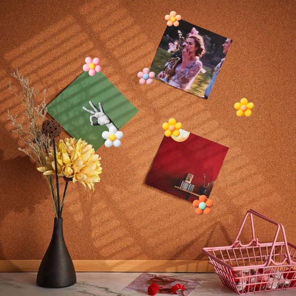 Dekorative Push Pins 30 stk Søde Blomst Resin Push Pins (6 Farver)