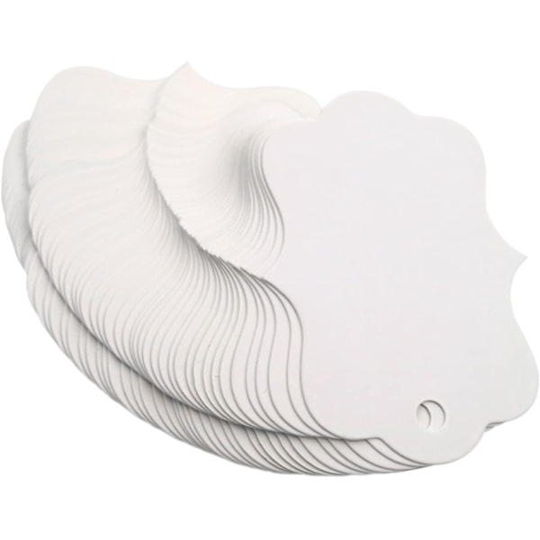 150 stk Hvite Papirlapper, 2,7x2 tommer Blanke Gavelapper med Snøre, Skallformede Prislapper, Blanke Gavehengelapper for Gaveinnpakking, Bryllup, Varemerker