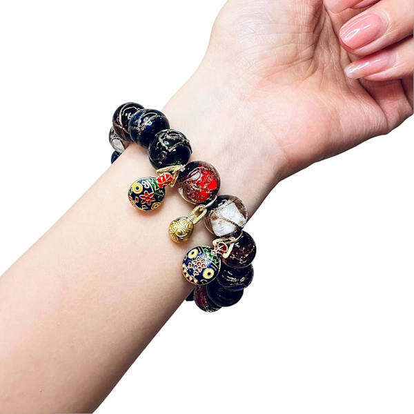 Harmoni och välstånd Wellness Armband: Flerfärgade glaspärlor och berlocker, omfamna hälsa, karriär, kärlek och visdom