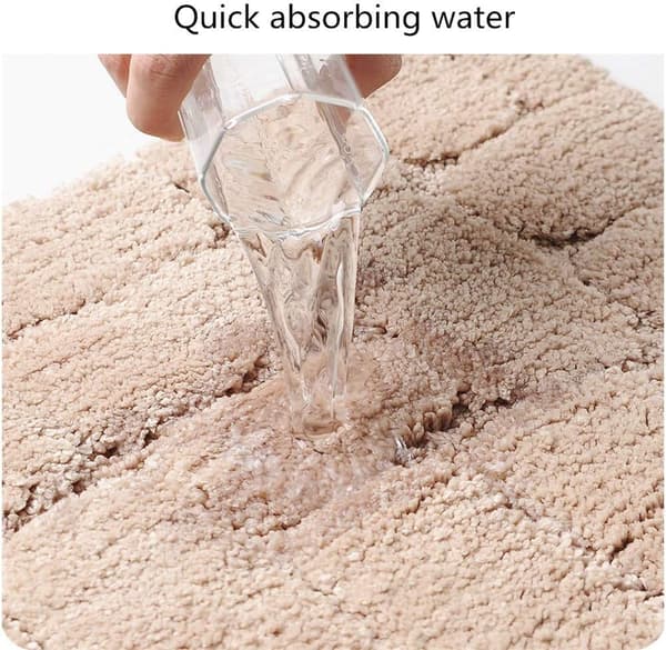Halvmåneformet Absorberende Mikrofiber Gulvmåtte (Lysebrun) - E