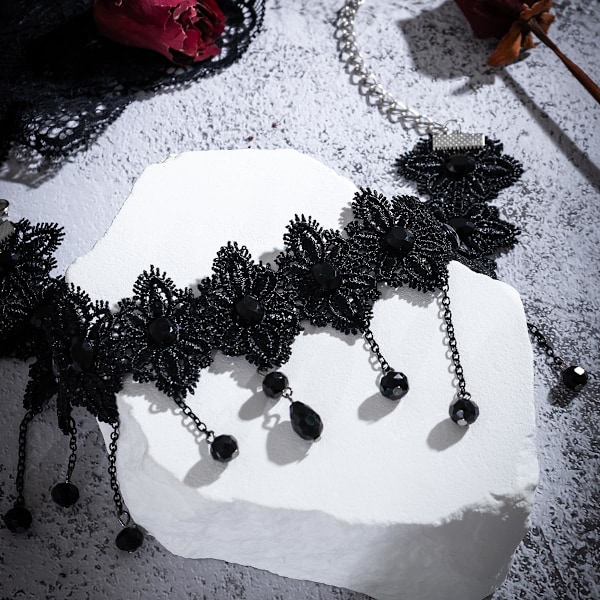 Gotisk Svart Spets Choker Halsband för Kvinnor Retro Gotisk Kristall Tofs Halsband Punk Vampyr Choker Halsband Goth Halsband Julfest Halloween