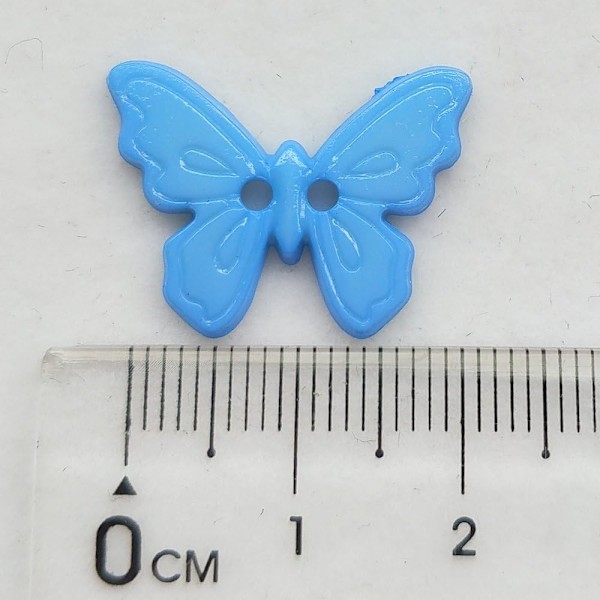 Nya 100 st Blandade Fjärils Plastknappar 2.3cm Sömnadshantverk 2 Hål Fjäril