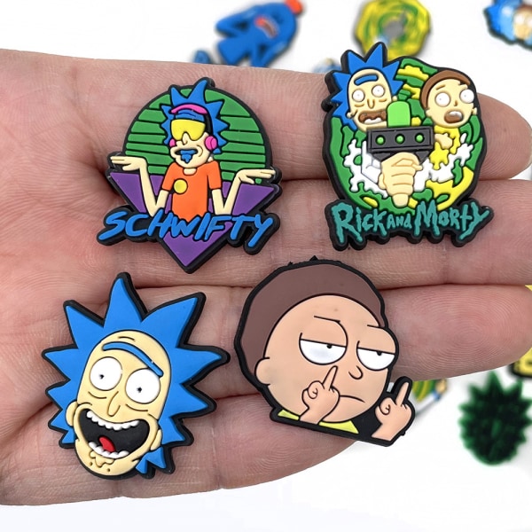 32-os setti Rick and Morty kukka-kenkiä Buckle Rick and Morty