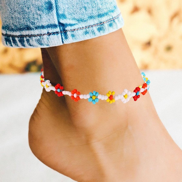 Helmilliset nilkkakorut naisille Boho Söpö Daisy Kukka Helmi Nilkkarannekorut Käsintehdyt Vedenpitävät Surffari Nilkkakoru Kesäranta Jalkakorut Naisille