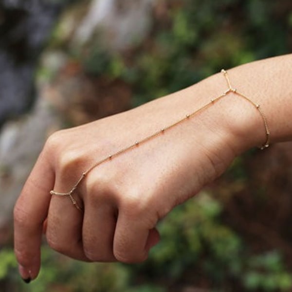 gold Simple Hand Chain Beaded Finger Chain Bracelets Delicate Slave Bracelet for Women