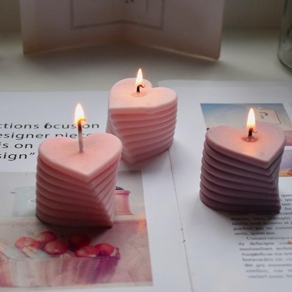Lysforme - Silikoneform til Lysfremstilling, DIY 3D-forme til Soyavoks, Bivoks, Duftlys, Valentinsdagsgaver (Roterende Kærlighed)