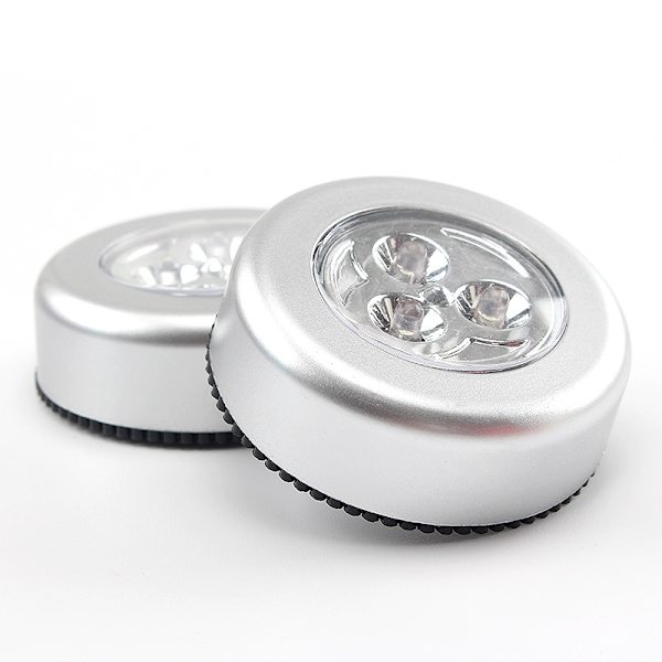 2 kpl Luovat pyöreät kosketusvalot 3LED3 auton painonappivalaimet rytmivalot sm