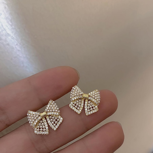 Båge örhängen fina bling söta örhängen för kvinnor