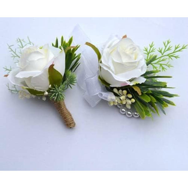 Sett med 2 hvite roser til bryllup, mansjettknapp og corsage
