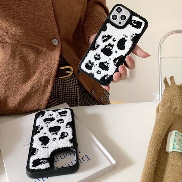 Mobilfodral för iPhone 14 Pro (ej Max), Söt Svart Katt Fuzzy Mjuk Matta Estetisk Fodral för iPhone 14 Pro Luddiga Mobilfodral för Flickor