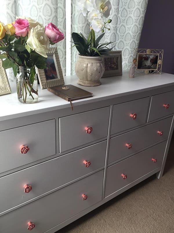 8 stk. Elegante Rosa Blomster Knapper i Keramik til Møbler