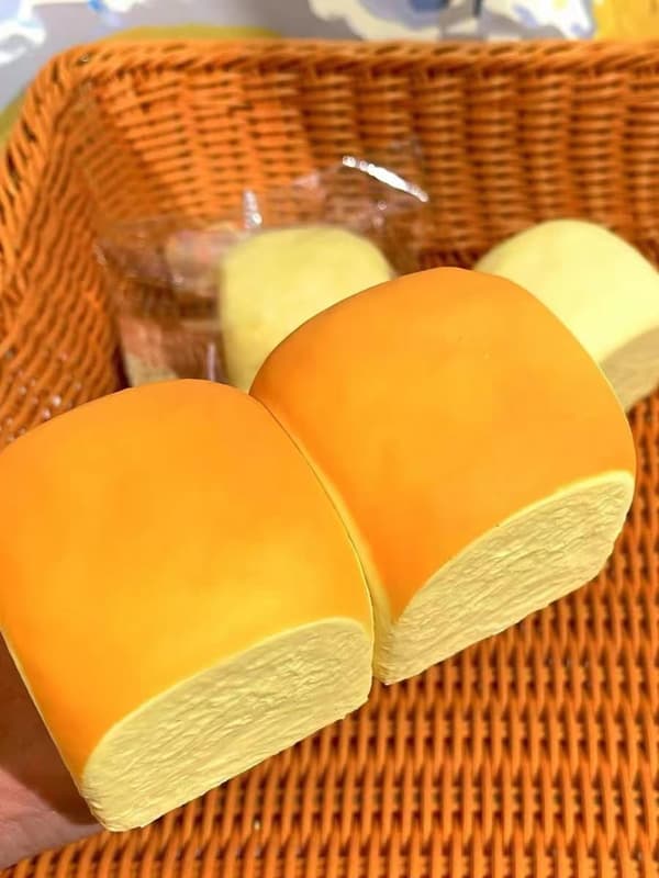 2 Pak Squishy Squeezy Legetøj, Stress Relief & Fidget Legetøj til ADHD & Autisme