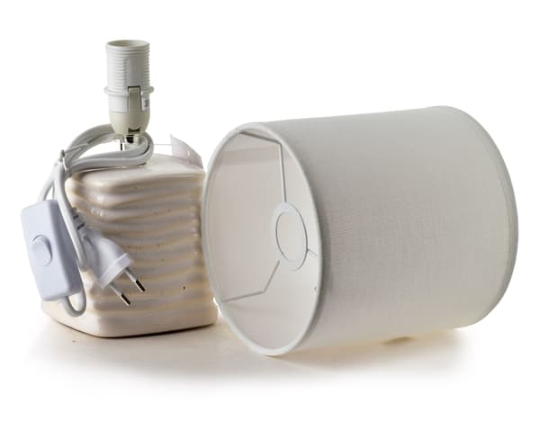LETI Beige Bordsbelysning 10x14x28,5 cm - Modern Design och Elegans