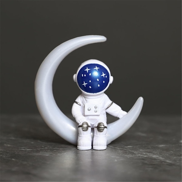 Blå og hvite astronautstatuer, sett med 4 - rommann-skulpturfigurer for barnerom
