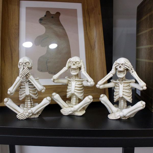 Sæt med 3 skeletstatuer gotisk indretning, harpiks Hør Se Tal ikke ondt kraniefigurer Dekoration til hjemmekontor bord skrivebord bogreol