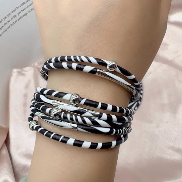 Faux läder örhängen halsband armband set för kvinnor flickor 4 delar jul