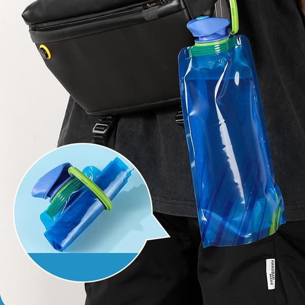 4-pack vikbara vattenflaskor 700 ml BPA-fria hopfällbara läckagesäkra bärbara vattenflaskor med spänne mjuka platta återanvändbara flaskor lätta för