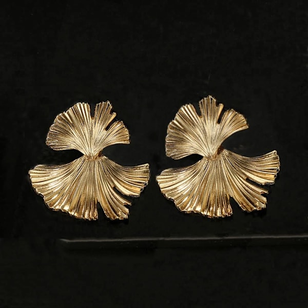 Ginkgo Leaf Flower Örhängen, Guld Geometriska Statement Örhängen för