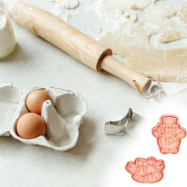Julekakeformsett (8 stykker) - Plastkakeformer for festlig baking