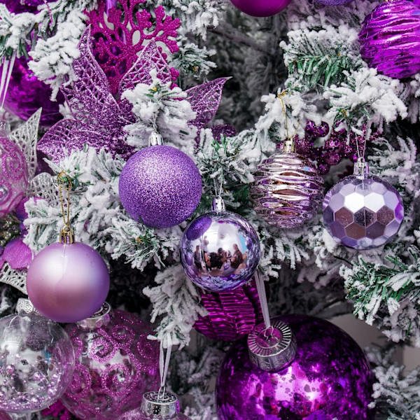 24 st julgranskulor i 24 karat, krossäkra julgranshängen