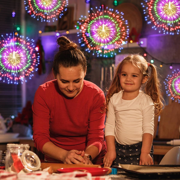 4 st 225LED Starburst ljusslingor Jul Halloween ljusslingor Batteridriven Färg Hängande Fe-ljus med Fjärrkontroll Timer Jul Dekorativa