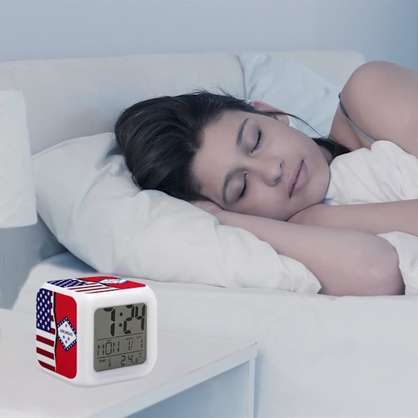 Amerikansk och Arkansas delstatsflagga väckarklocka 7 färger digital väckarklocka multifunktionsklocka för hem sovrum kontor stil stil