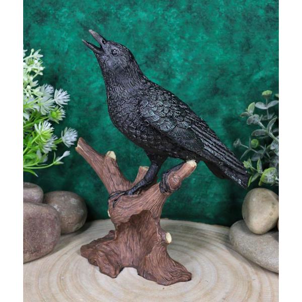 Ebros Gave Quoth The Raven Nevermore Realistisk Krage Fugl Kragen Sidder På Gren Figur 8.25\" Høj Skraldemand Fugl Ravne Krager Ossuarium